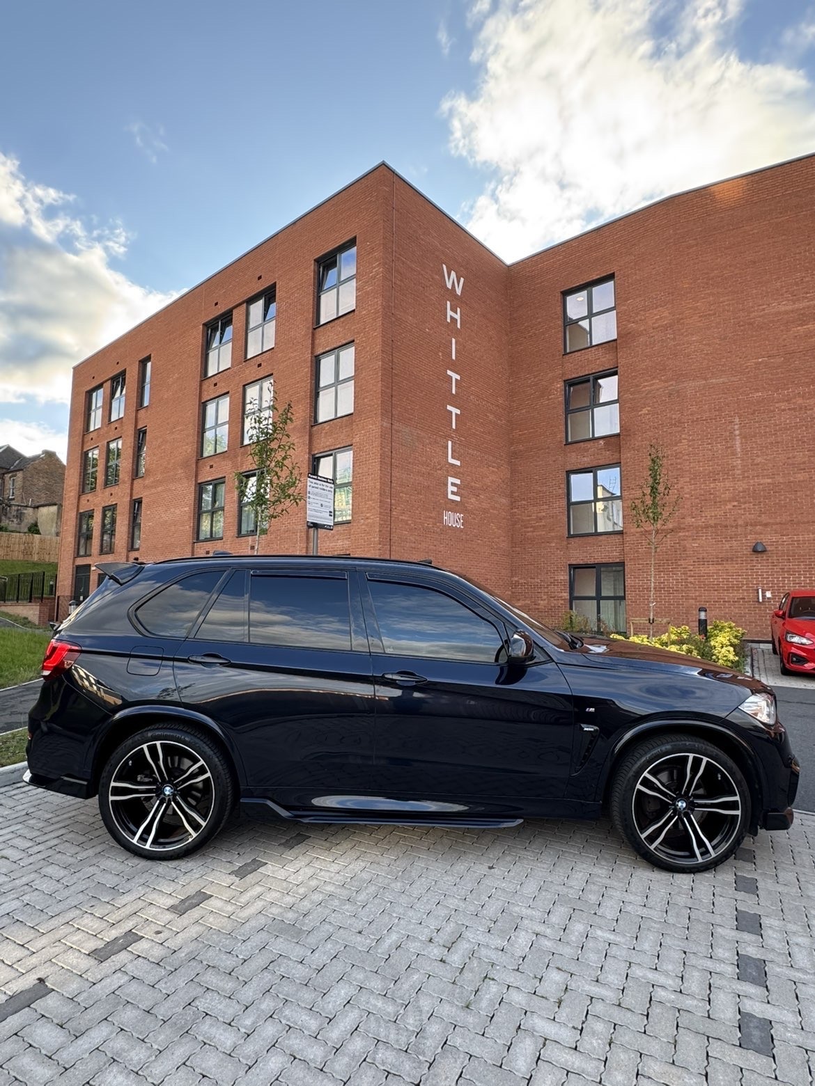 Win a 2015 BMW X5 M Sport — photo 4